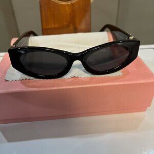 Miu Miu Sunglasses - Black - SMU 11W - Hand Made In Italy